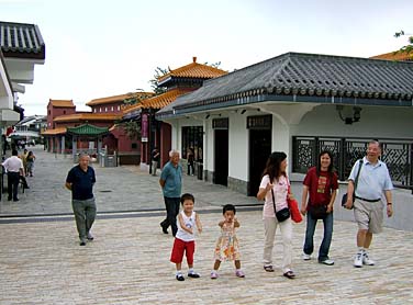 Ngong Ping Village, Ngong Ping, Lantau Island, Hong Kong, China, Jacek Piwowarczyk 2006