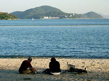 Mui Wo, Lantau Island, Hong Kong, China, Jacek Piwowarczyk 2006