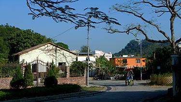 Mui Wo, Lantau Island, Hong Kong, China, Jacek PIwowarczyk, 2009