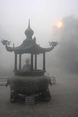 Po Lin Monastery, Latau Island, Hong Kong, China, Jacek Piwowarczyk, 2009