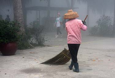 Po Lin Monastery, Latau Island, Hong Kong, China, Jacek Piwowarczyk, 2009