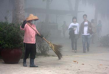 Po Lin Monastery, Latau Island, Hong Kong, China, Jacek Piwowarczyk, 2009
