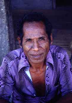 Bena, Flores, Indonesia, Jacek Piwowarczyk, 1993