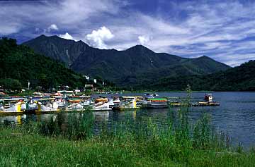 Liyu Lake, Hualien, Taiwan, Jacek Piwowarczyk, 2002