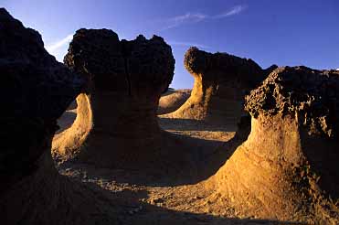 Yehliu, Taiwan, Jacek Piwowarczyk, 2002