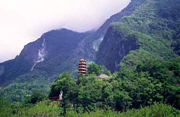 Taroko Gorge, Taiwan. Jacek Piwowarczyk, 2002